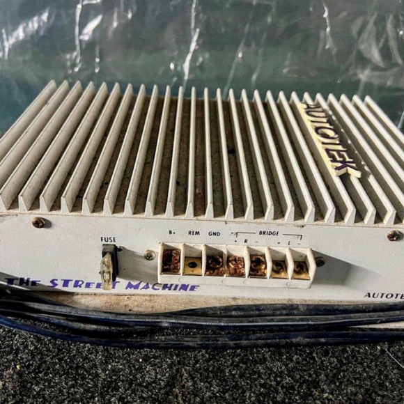 Car speakers - Picture 2 of 4